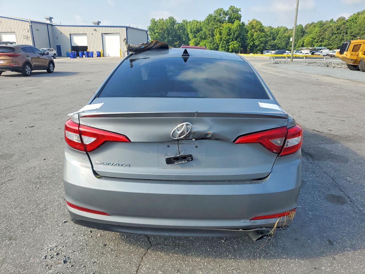 2017 Hyundai Sonata Se - Фото 6