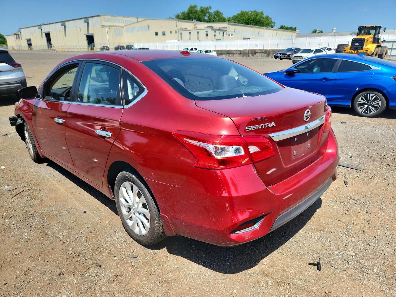 2018 Nissan Sentra Sv - Фото 2