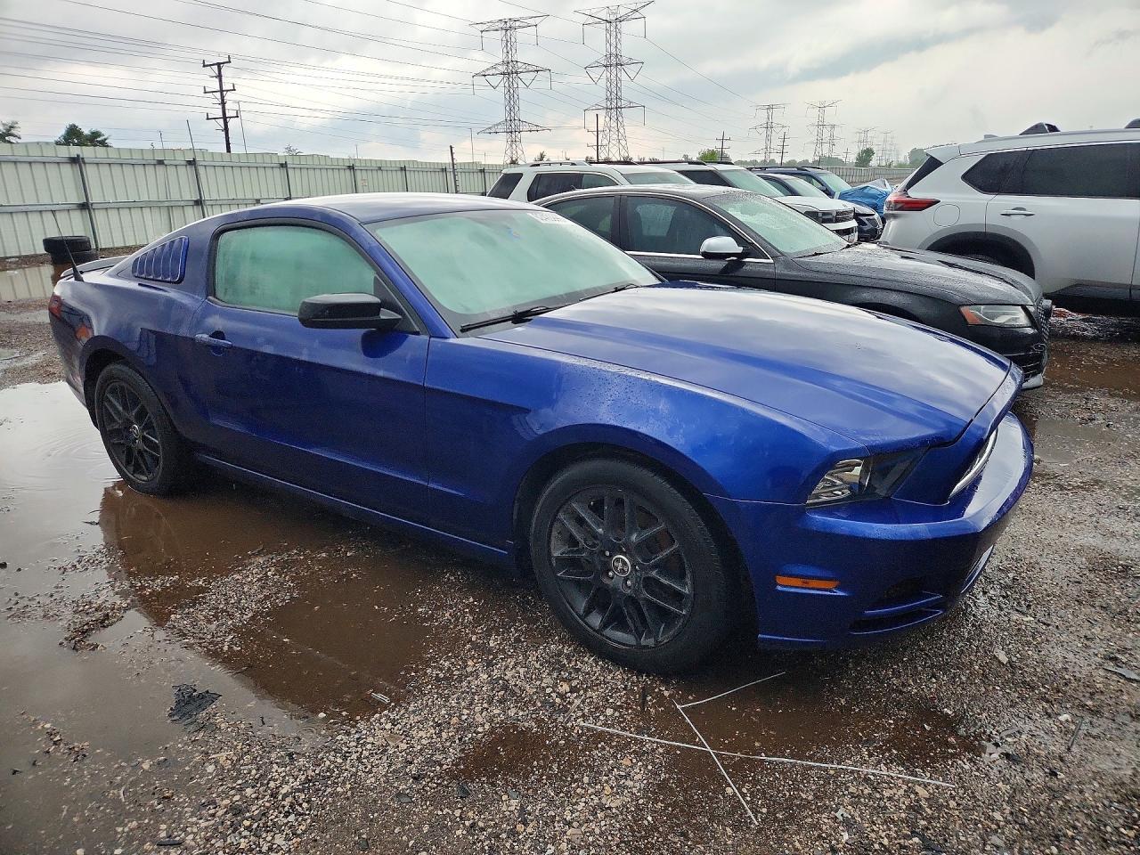 2013 Ford Mustang - Фото 4