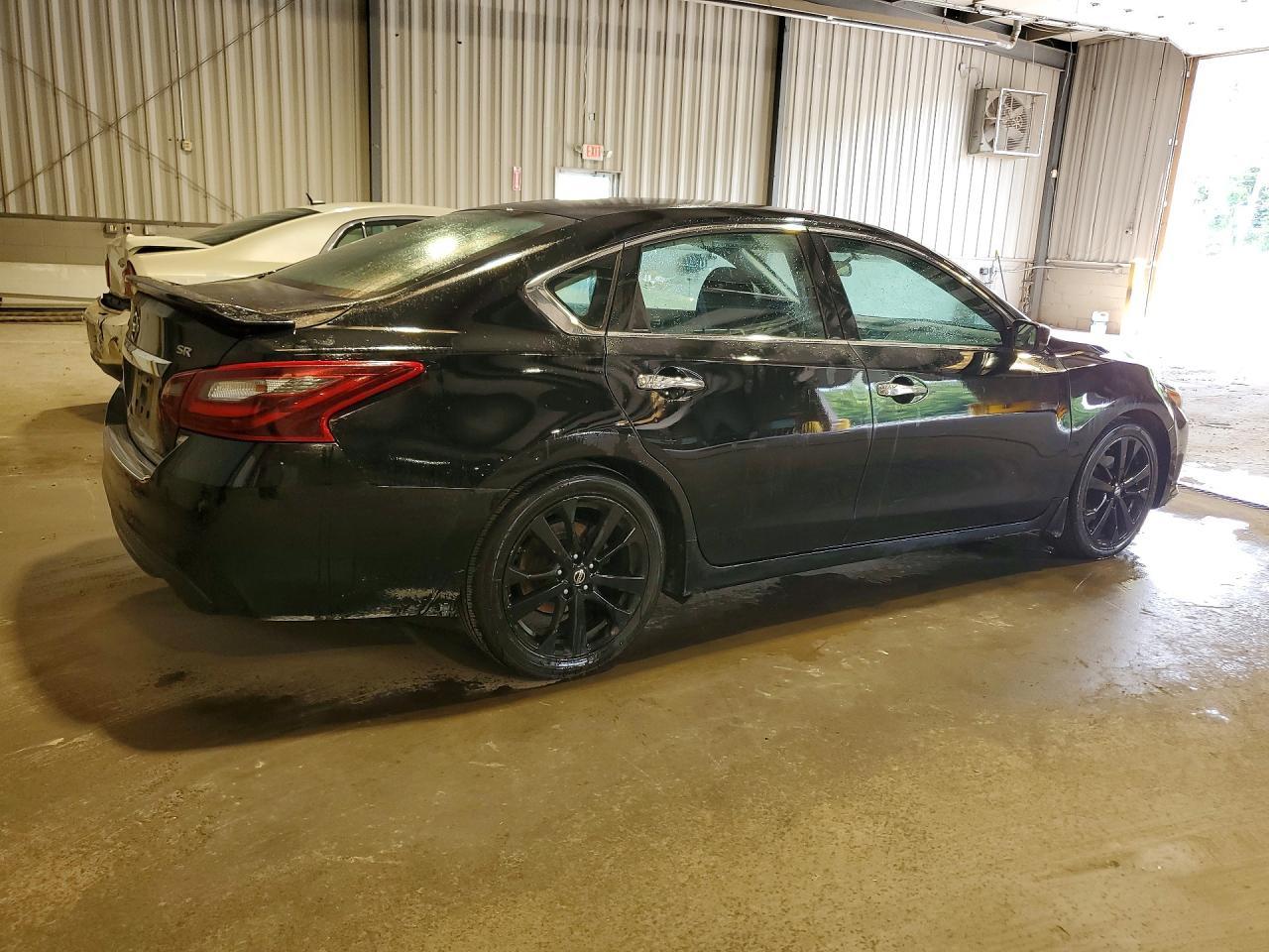 2017 Nissan Altima 2.5 Sr - Фото 3