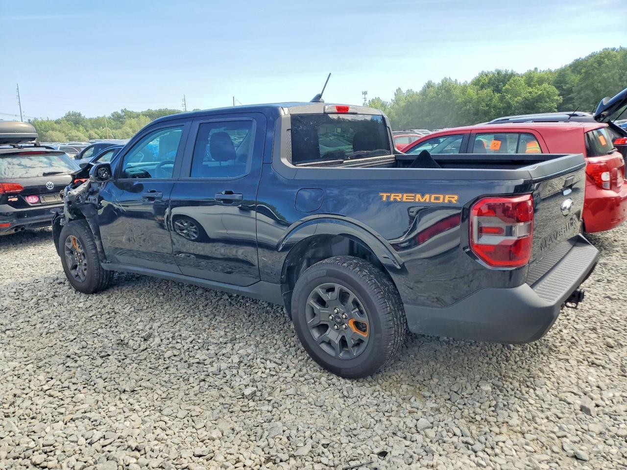 2024 Ford Maverick Xlt Tremor - Image 2