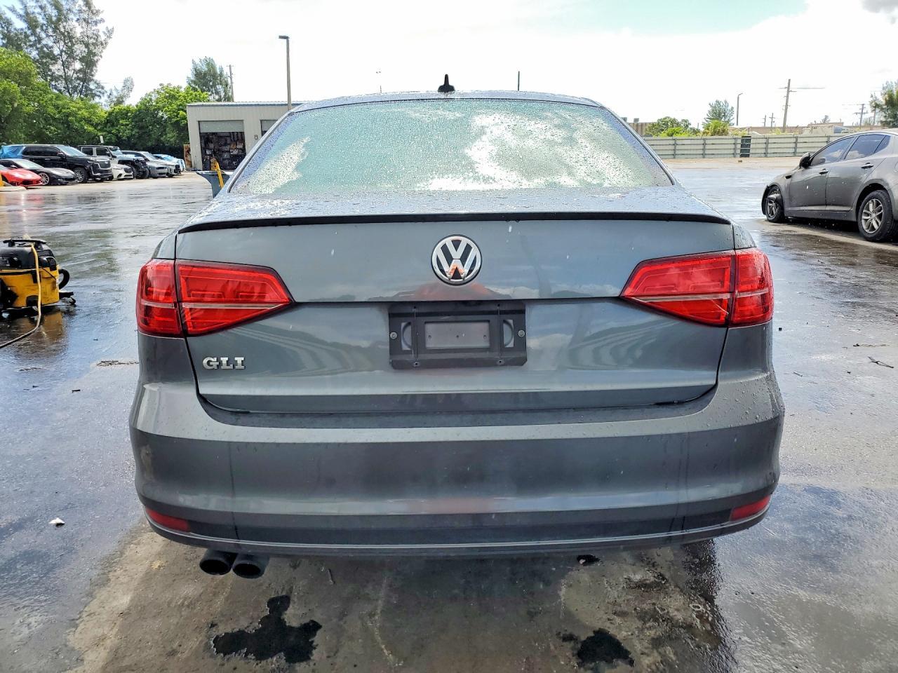 2015 Volkswagen Jetta Gli - Image 6