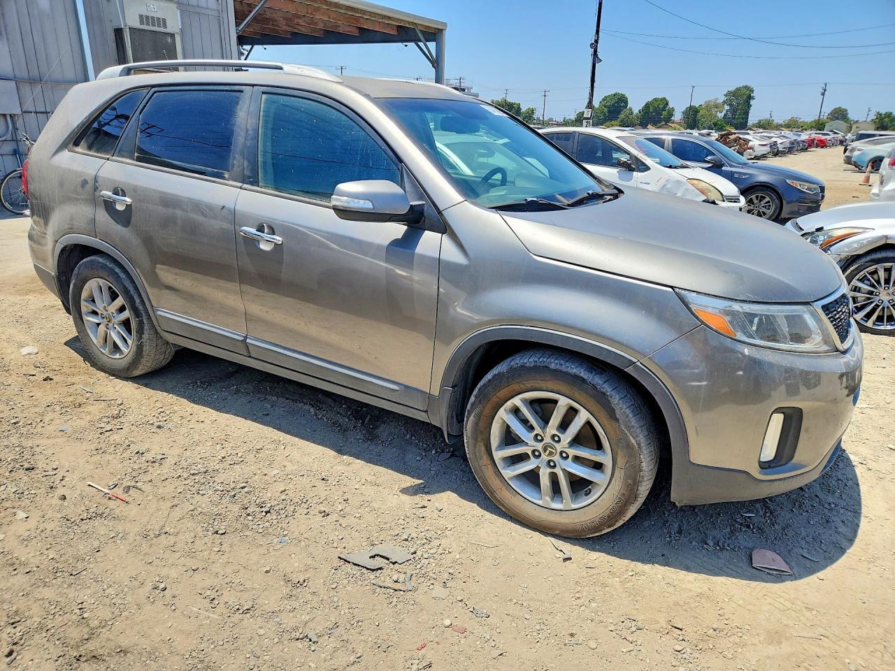 2014 Kia Sorento Lx - Image 4