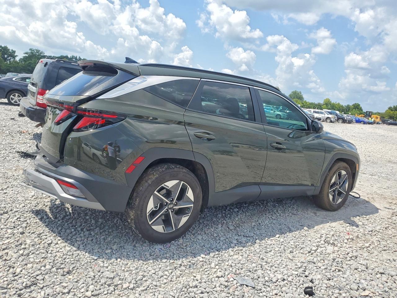 2026 Hyundai Tucson Sel - Image 3