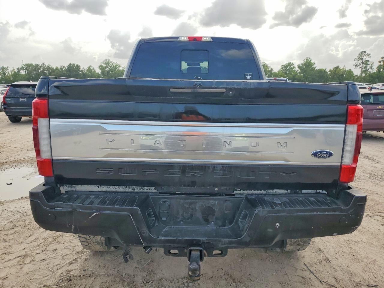 2021 Ford F250 Super Duty - Фото 7
