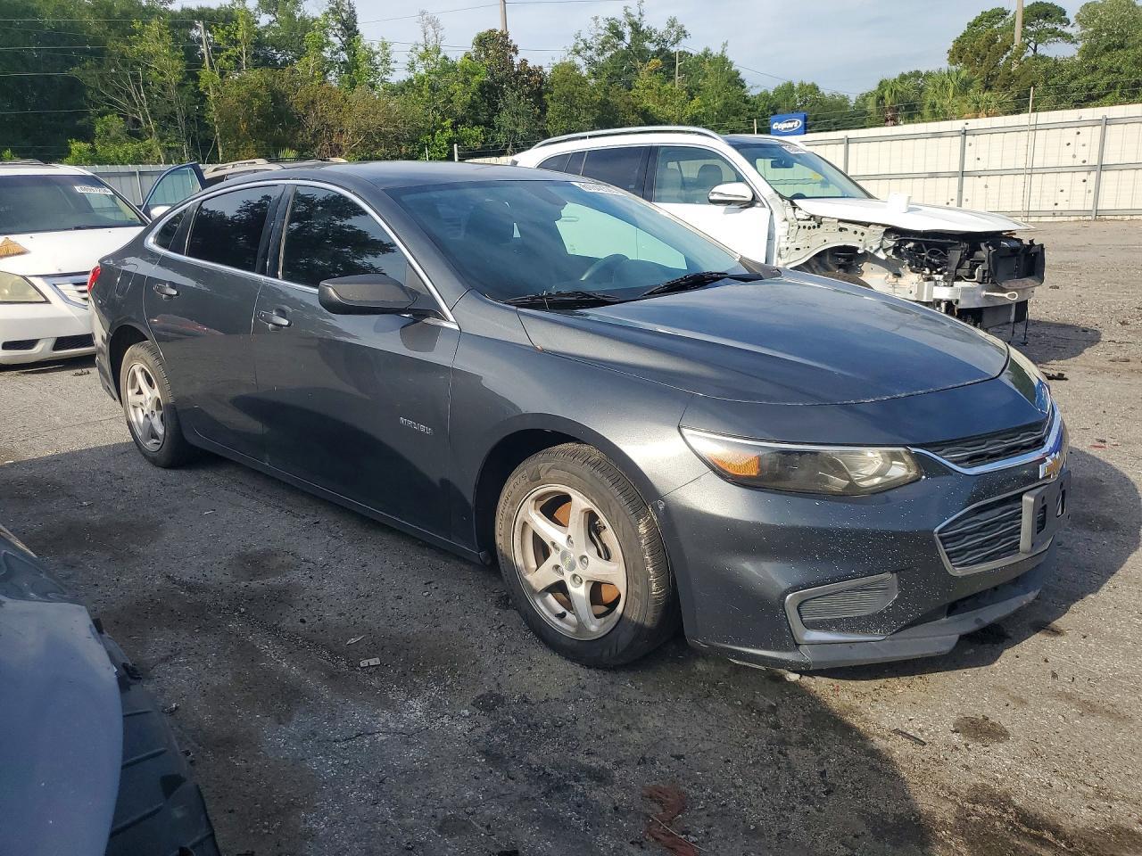 2017 Chevrolet Malibu Ls - Фото 4