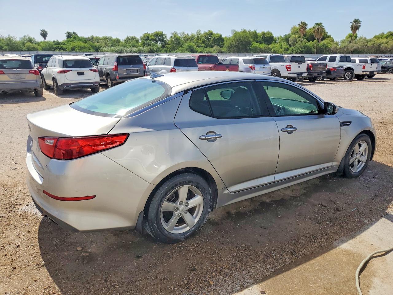 2015 Kia Optima Lx - Фото 3