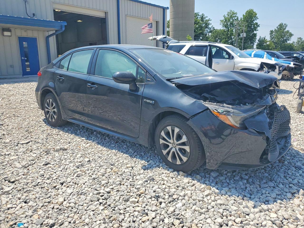 2021 Toyota Corolla Le - Фото 4