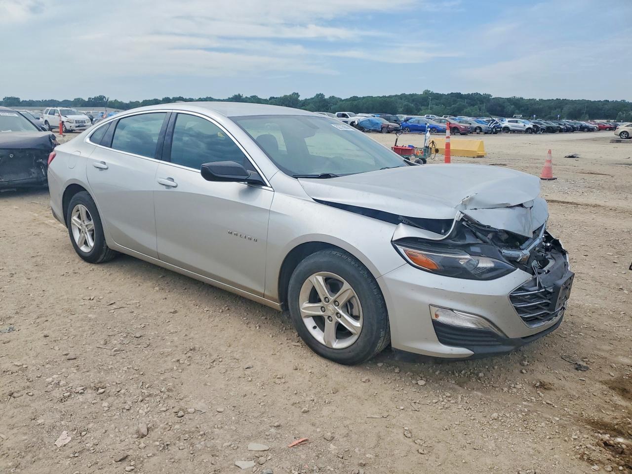 2021 Chevrolet Malibu Ls - Image 4