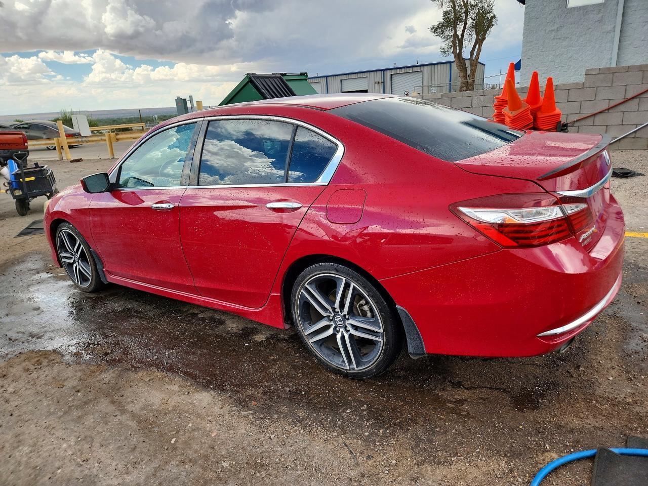 2017 Honda Accord Sport - Фото 2