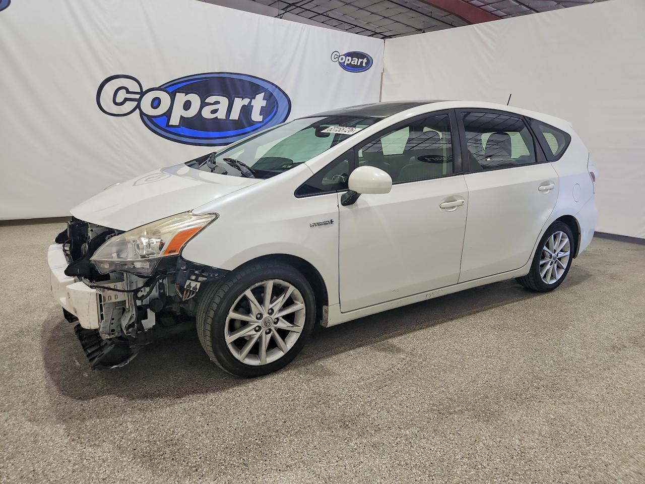 2014 Toyota Prius V Five