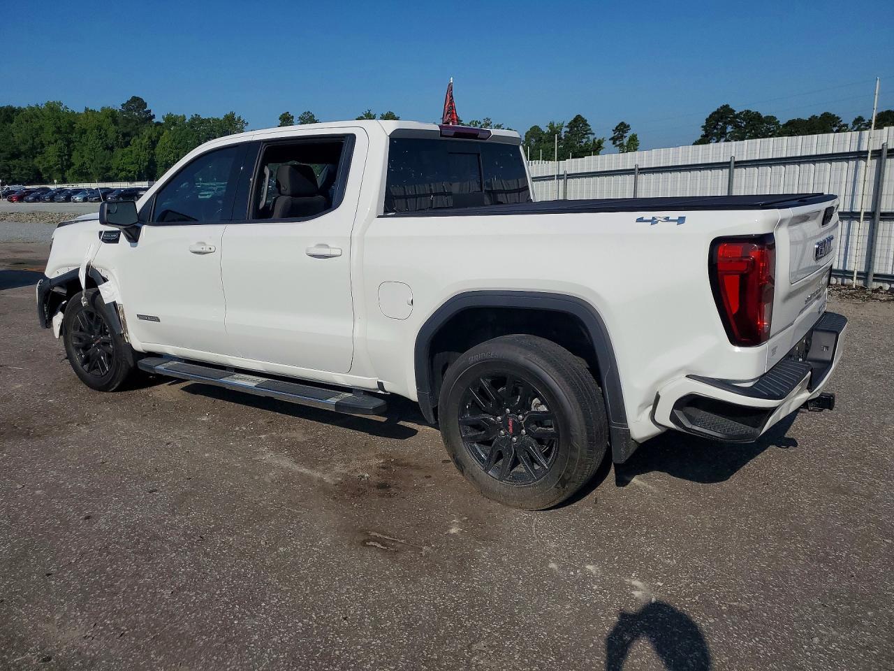 2024 GMC Sierra K1500 Elevation - Image 2