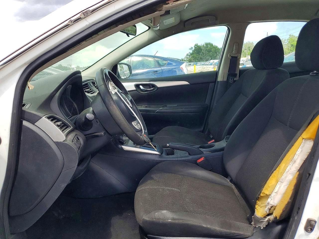 2018 Nissan Sentra S - Image 7