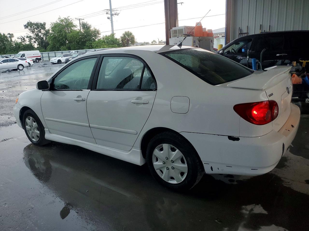 2005 Toyota Corolla S - Фото 2