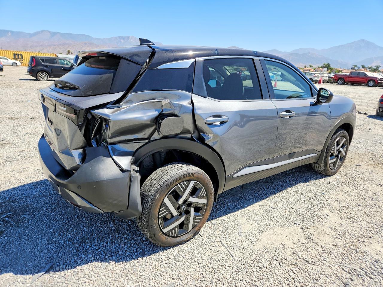 2025 Nissan Kicks Sv - Фото 3