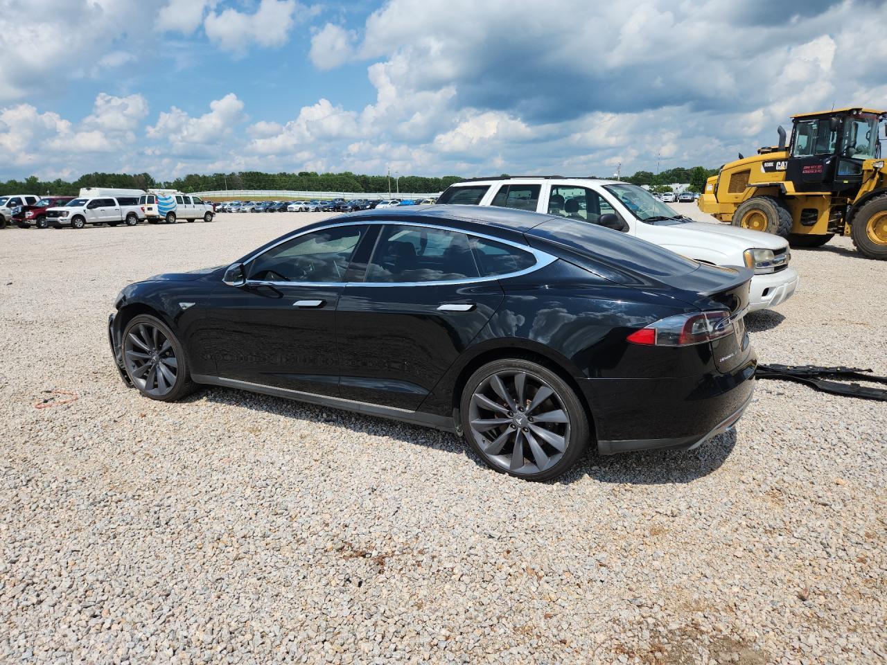 2013 Tesla Model S - Image 2