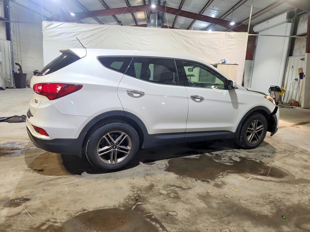 2018 Hyundai Santa Fe Sport - Image 3