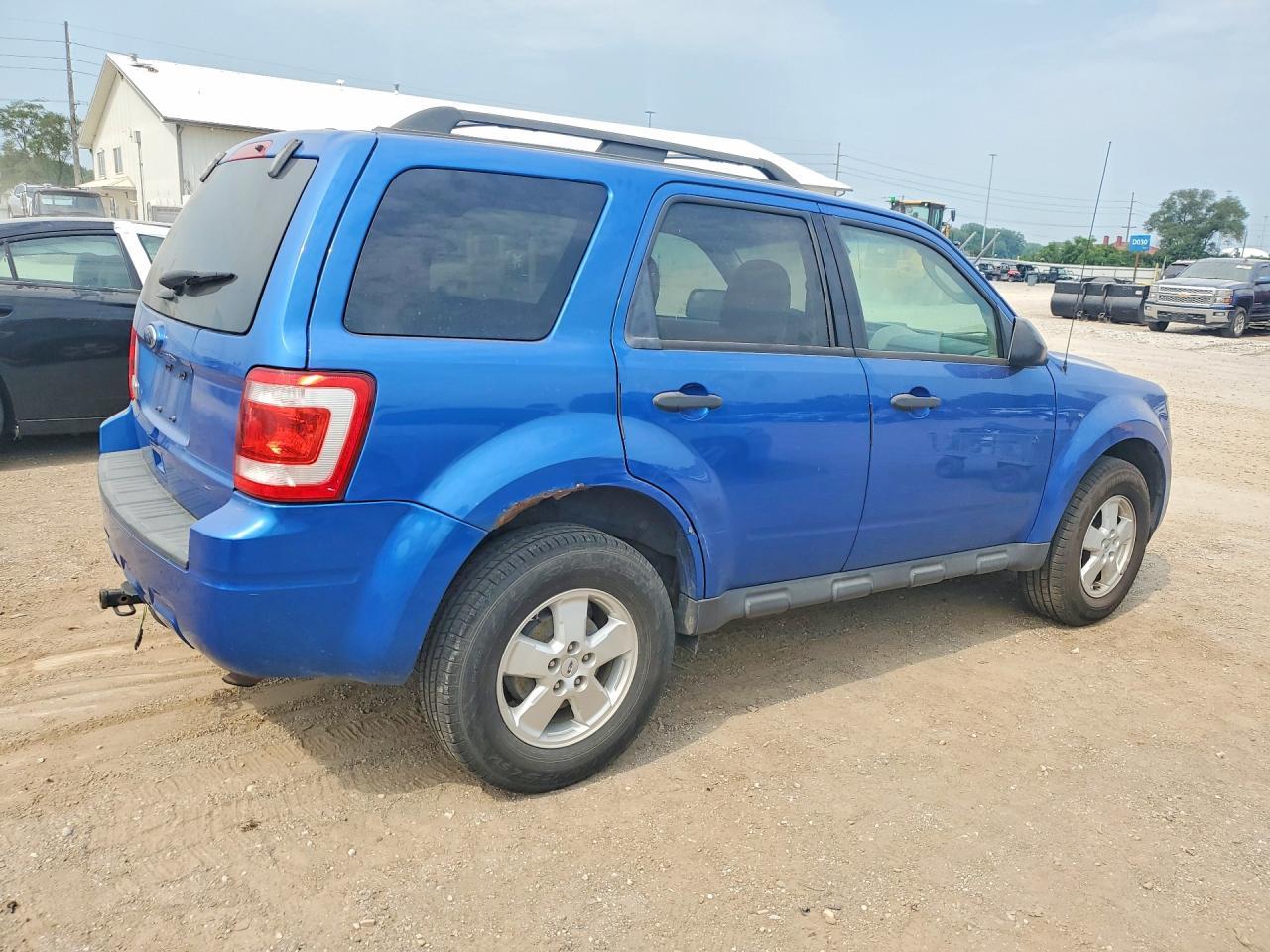 2011 Ford Escape Xlt - Фото 3