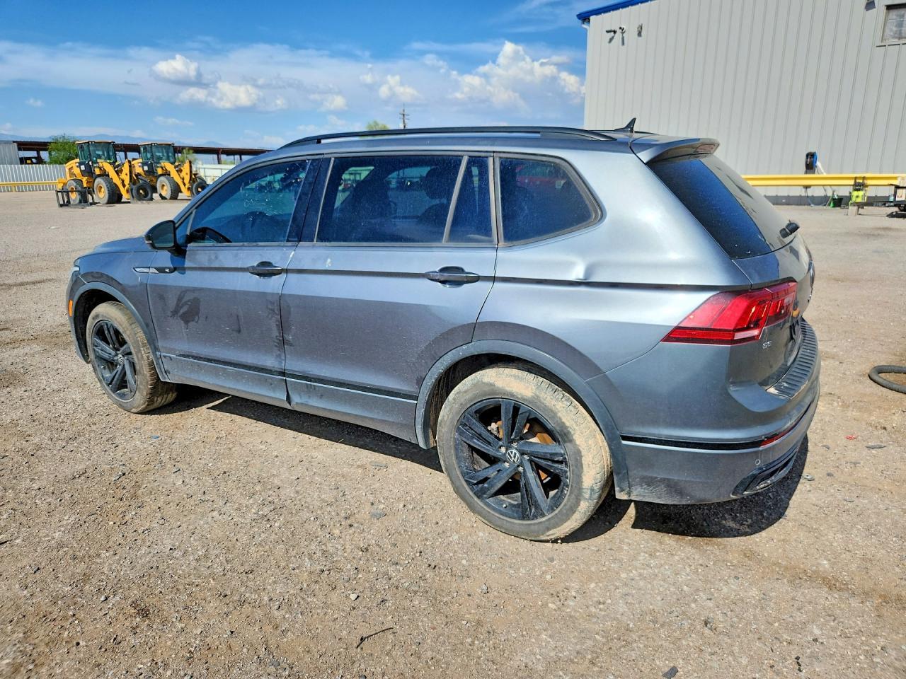 2023 Volkswagen Tiguan Se R-Line Black - Фото 2