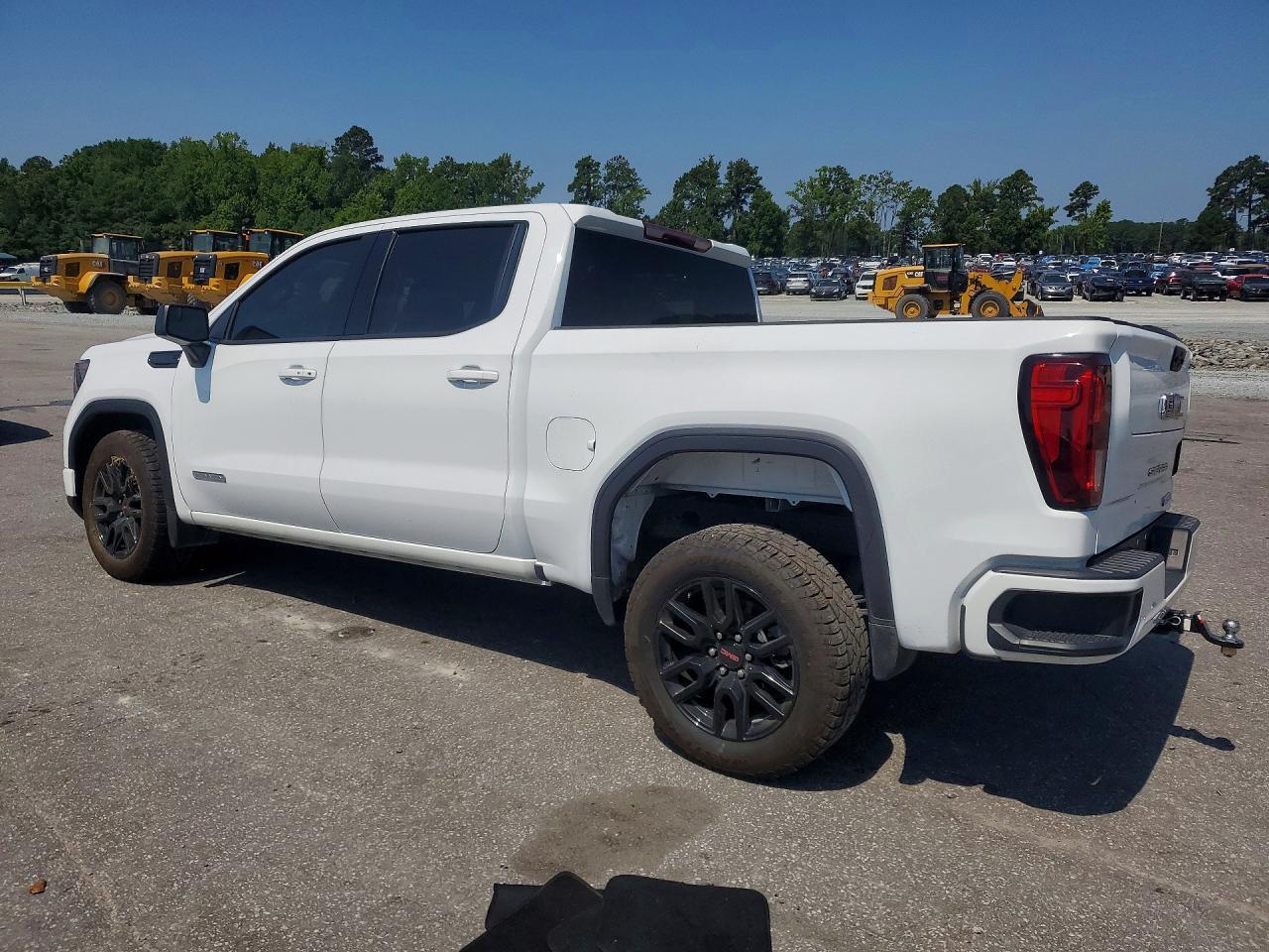 2023 GMC Sierra C1500 Elevation - Image 2