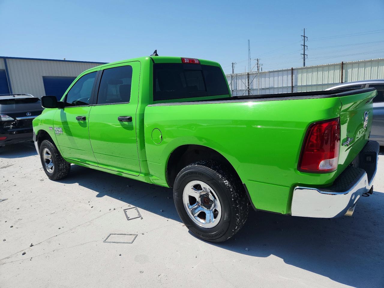 2019 Ram 1500 Classic Slt - Фото 2