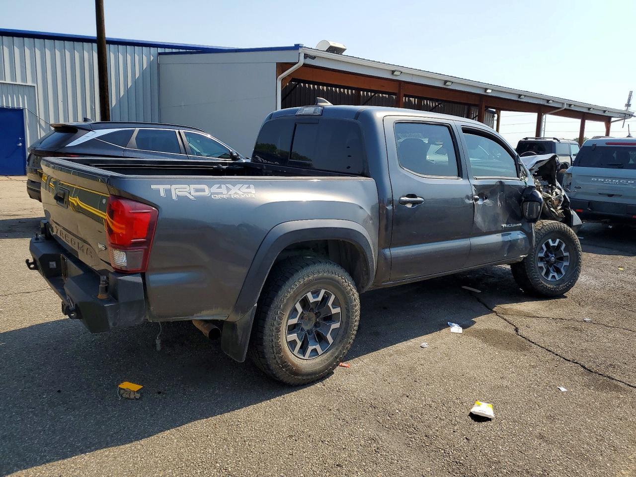 2018 Toyota Tacoma Trd Off-Road - Фото 3