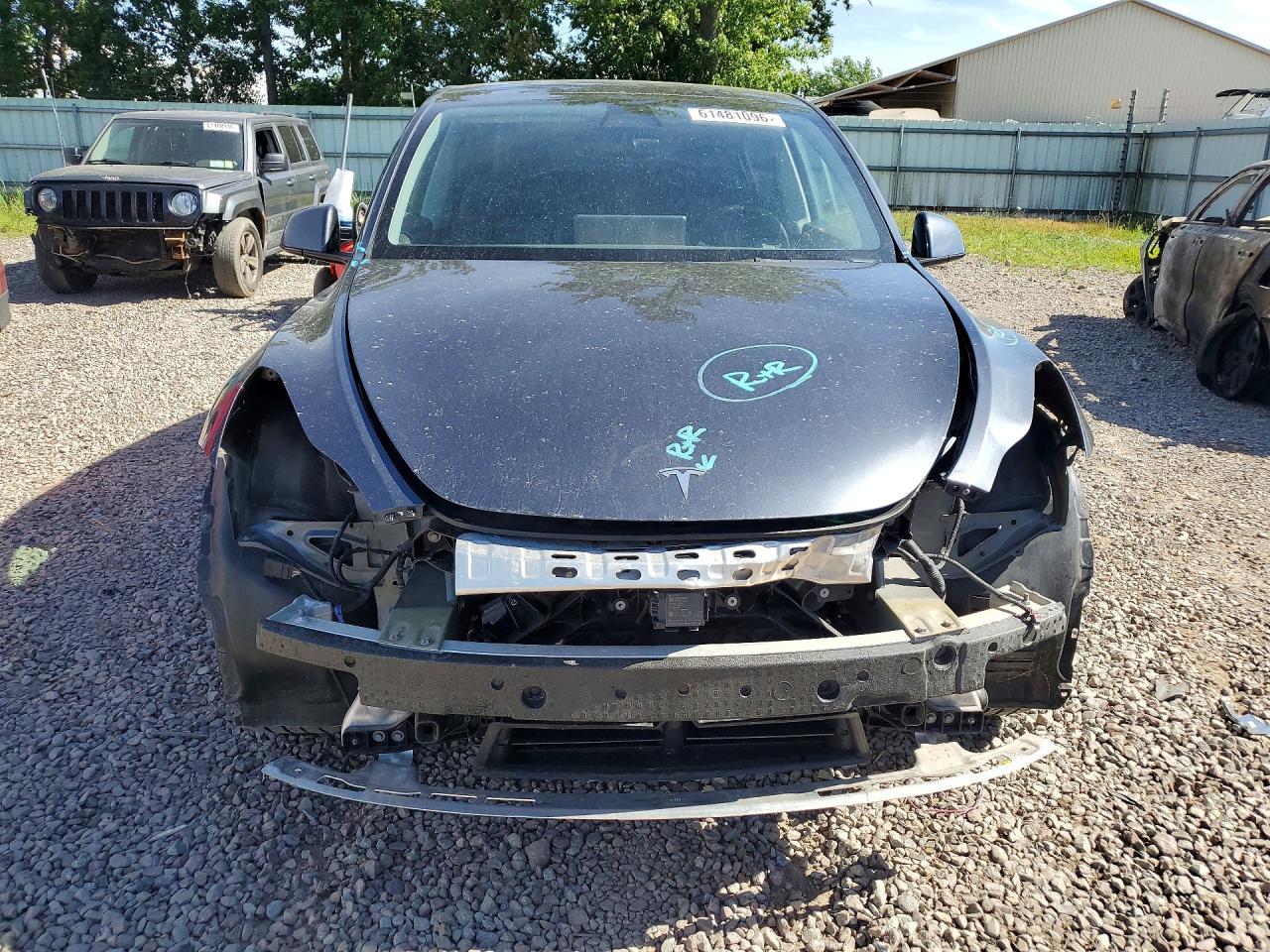 2021 Tesla Model Y - Image 5