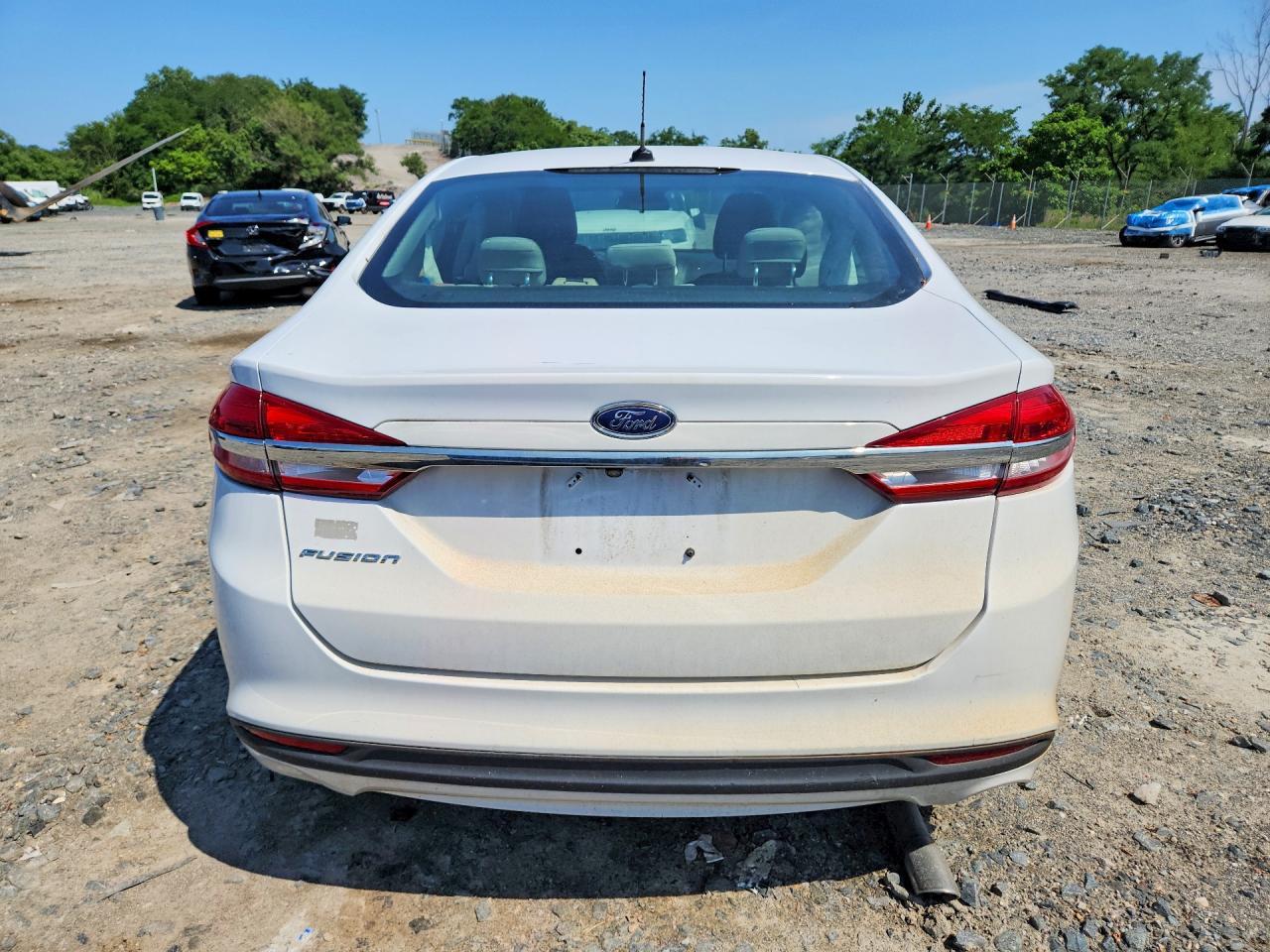 2018 Ford Fusion S - Image 6