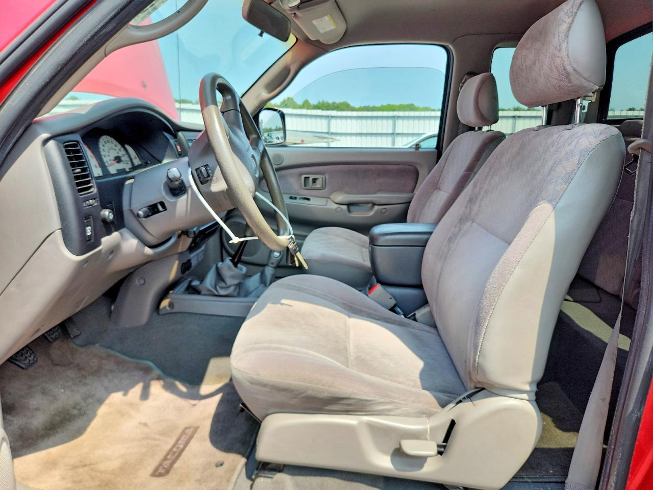 2003 Toyota Tacoma Xtracab - Image 7
