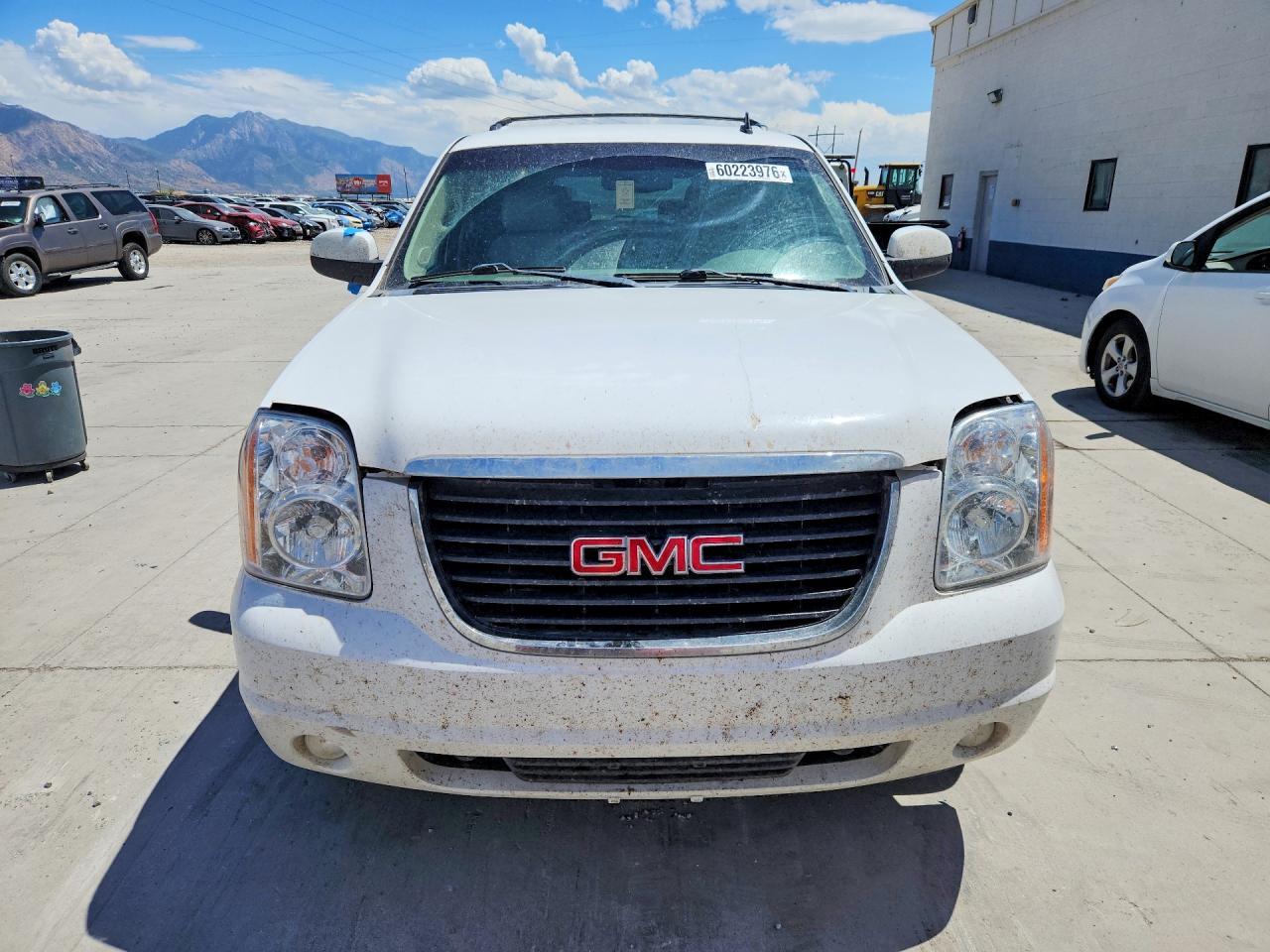 2012 GMC Yukon Xl K1500 Slt - Image 5