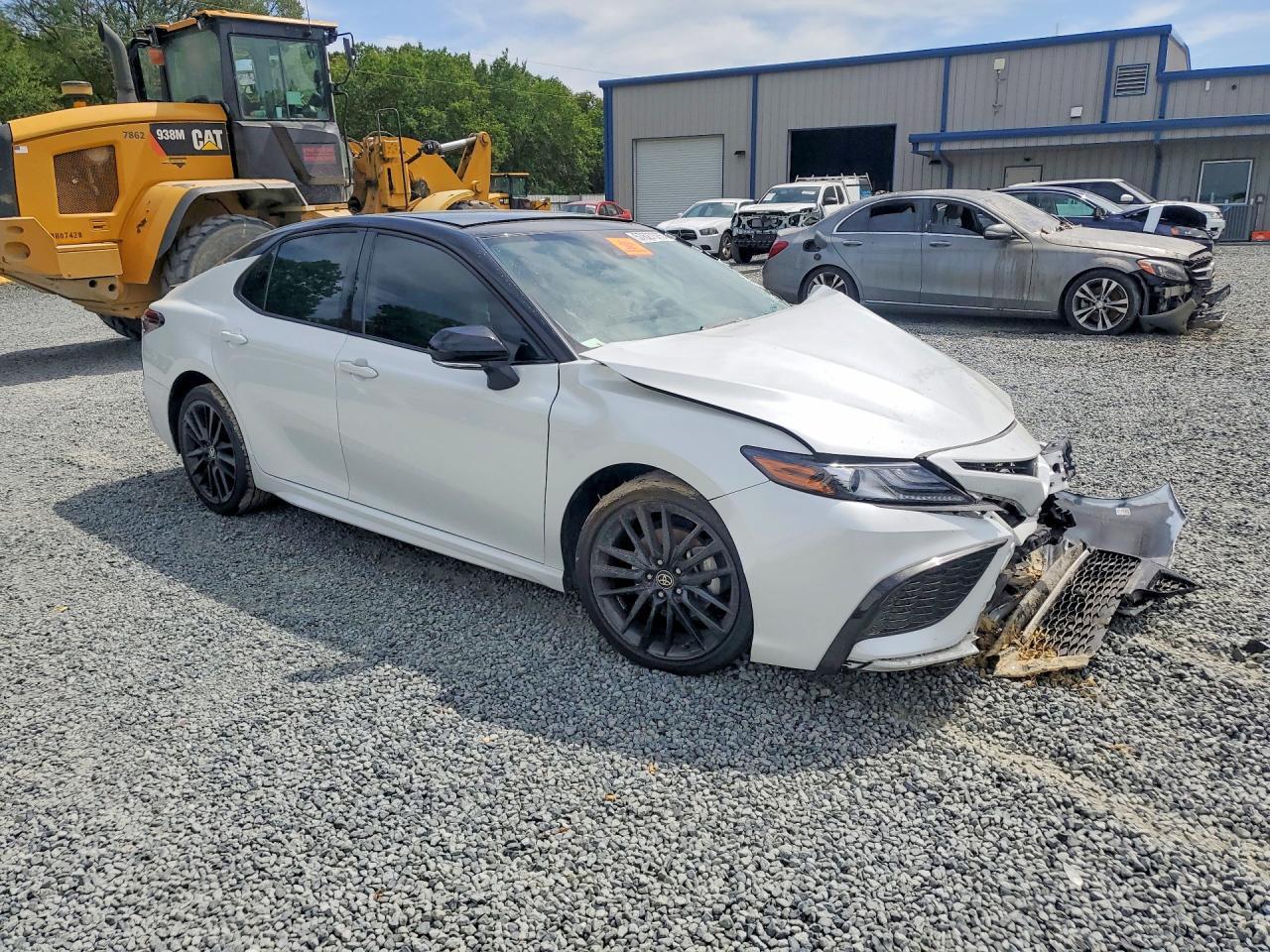 2023 Toyota Camry Xse V6 - Фото 4