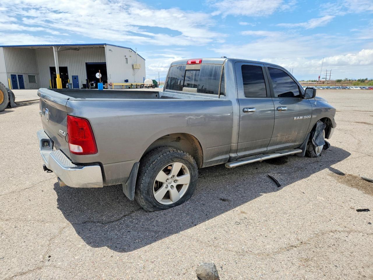 2011 Dodge Ram 1500 - Фото 3