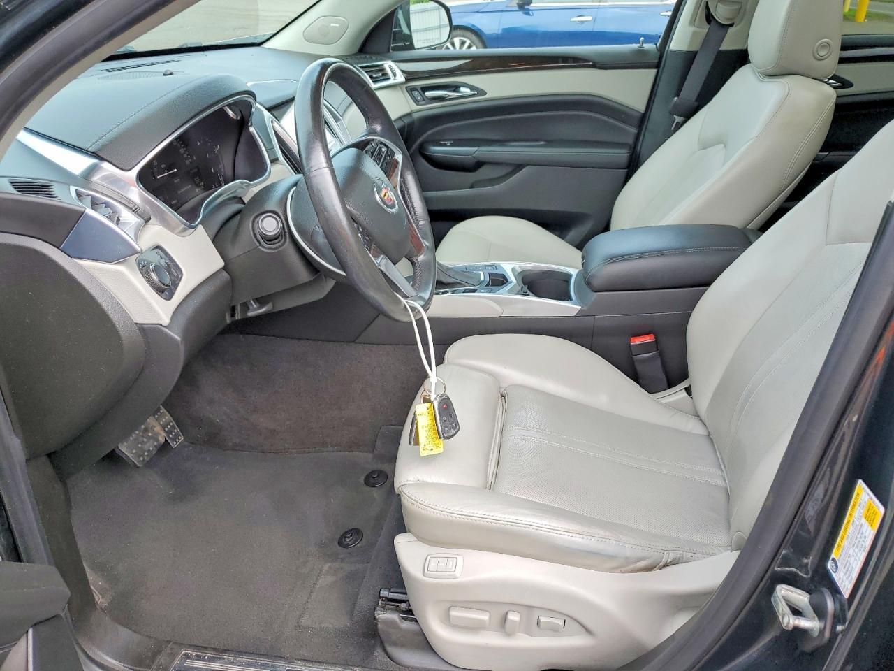 2015 Cadillac Srx Luxury Collection - Image 7
