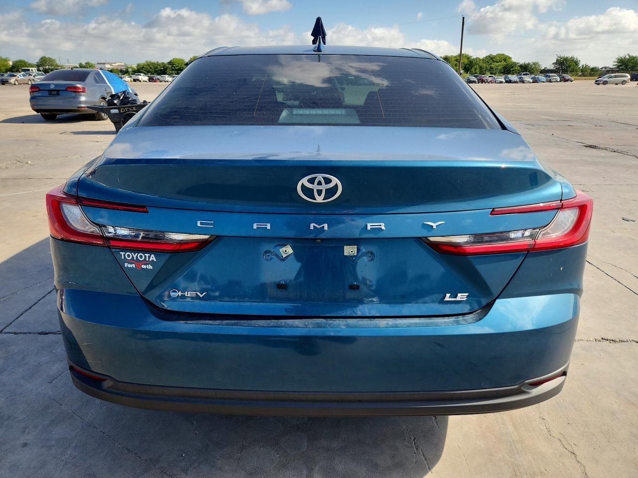 2025 Toyota Camry Le - Фото 6