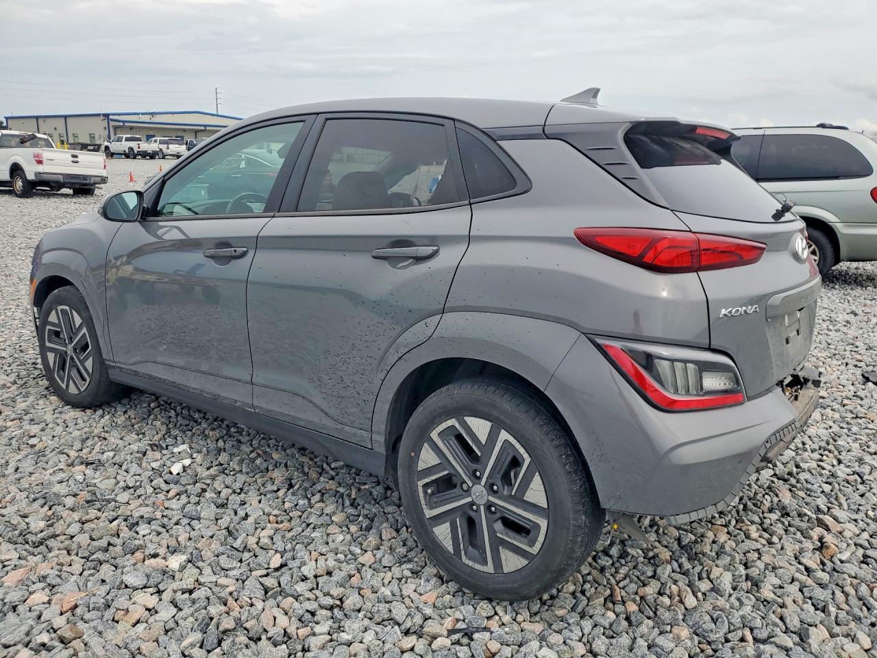 2023 Hyundai Kona Limited - Фото 2