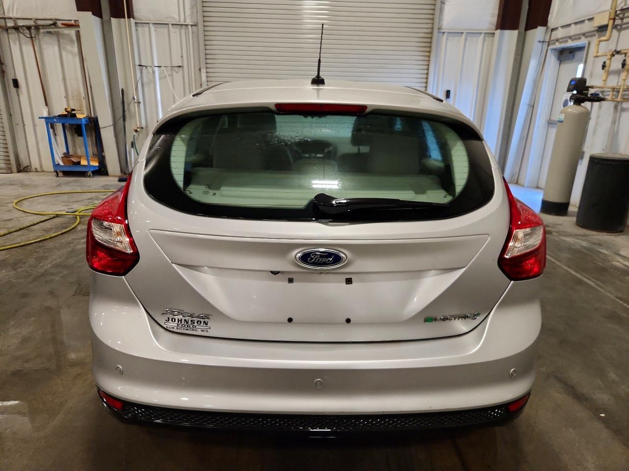 2014 Ford Focus Bev - Image 6