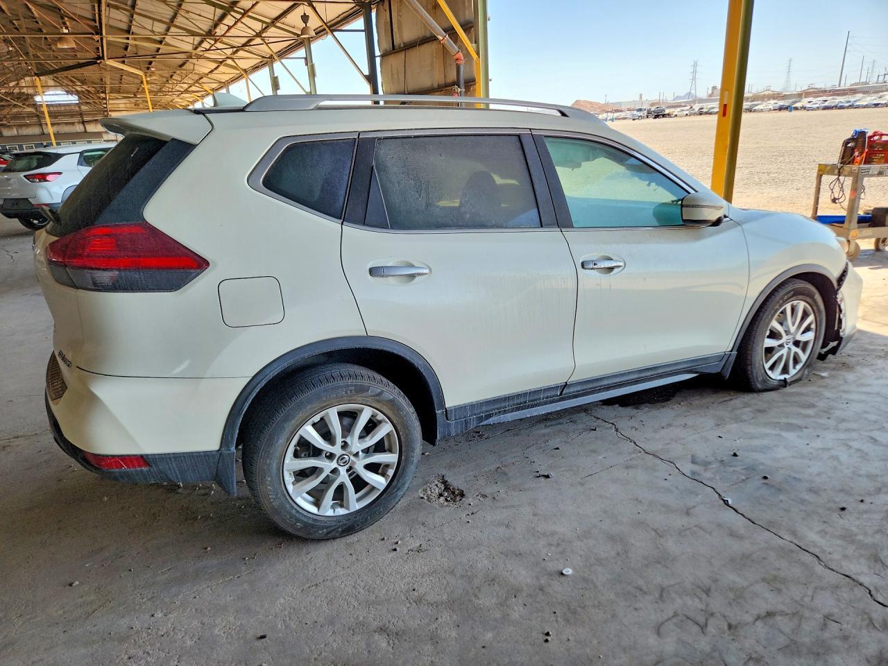 2017 Nissan Rogue Sv - Фото 3