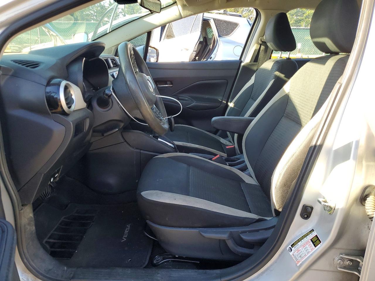 2020 Nissan Versa Sv - Фото 7