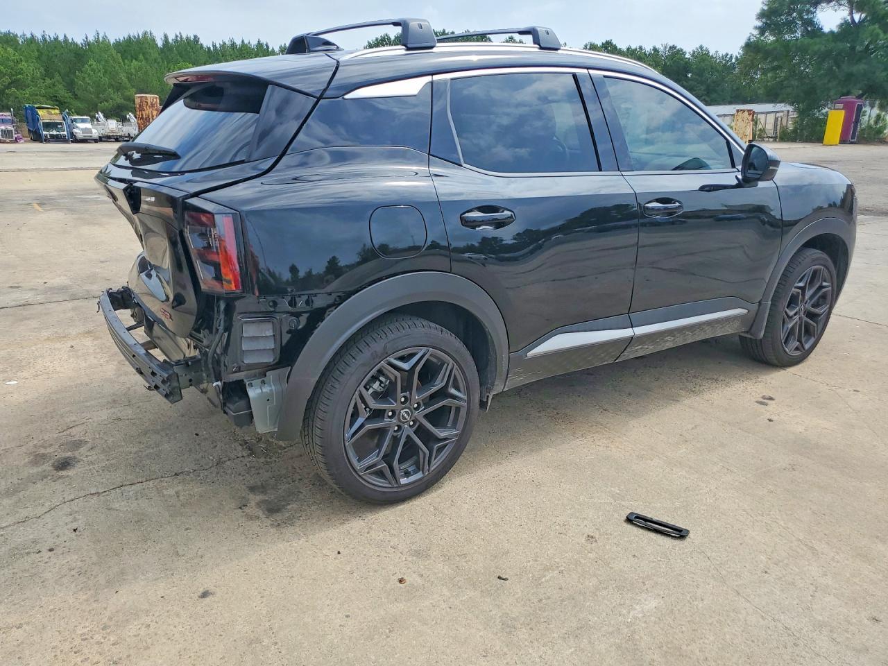 2025 Nissan Kicks Sr - Фото 3