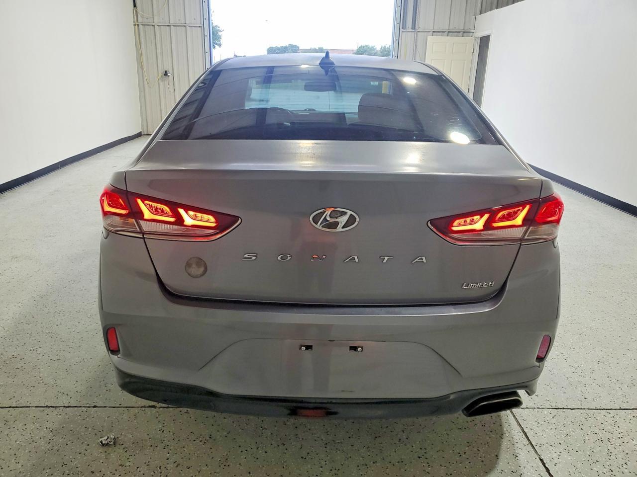 2018 Hyundai Sonata Limited - Фото 6