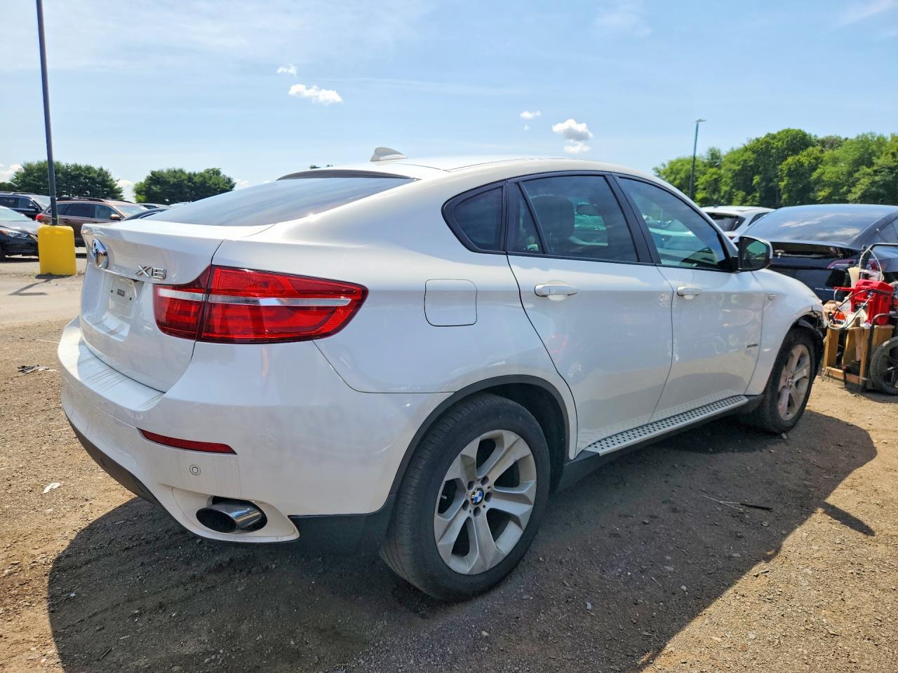 2014 BMW X6 xDrive35I - Image 3