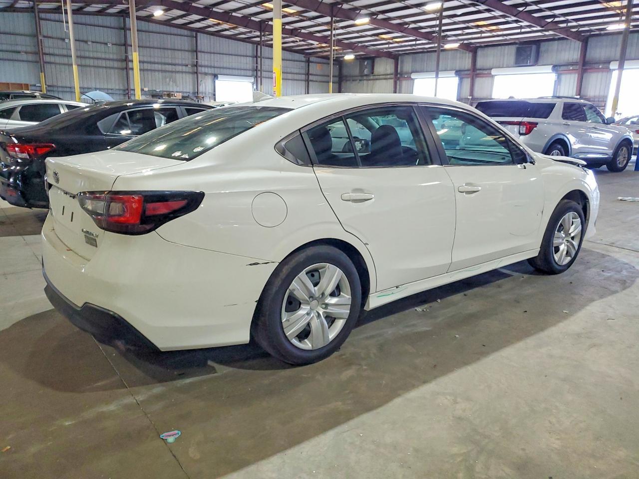 2020 Subaru Legacy - Фото 3