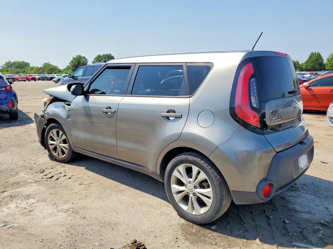 2015 Kia Soul + - Image 2