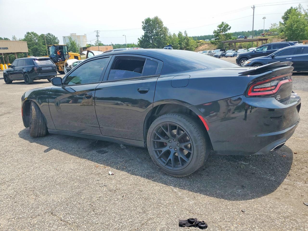 2016 Dodge Charger R/T - Image 2