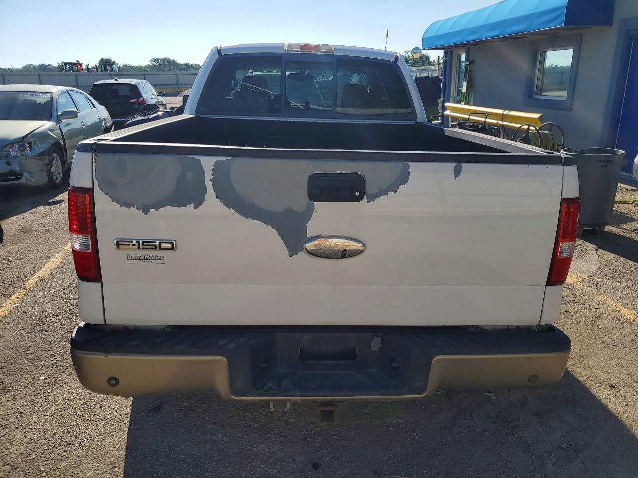 2004 Ford F150 - Image 6