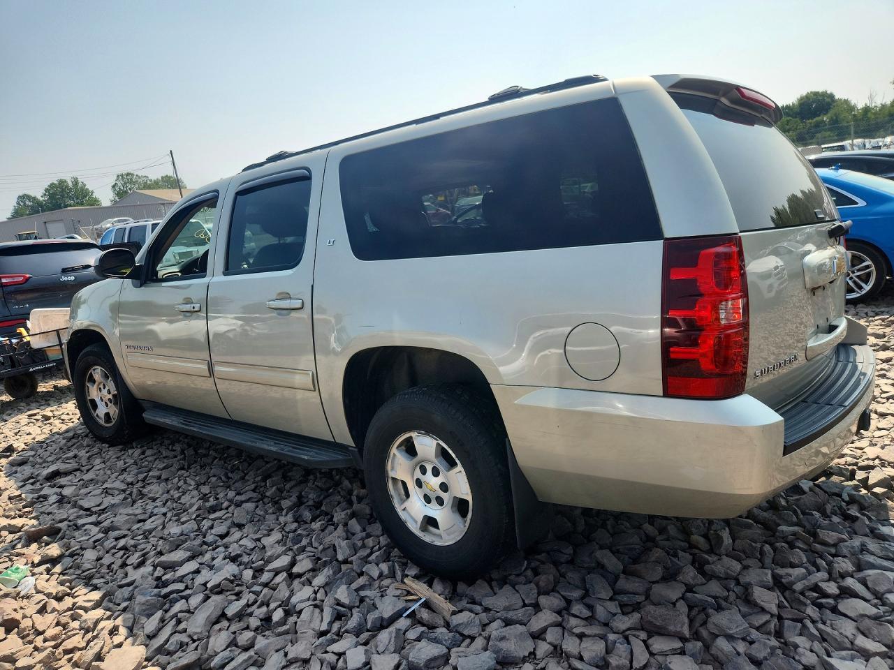 2014 Chevrolet Suburban K1500 Lt - Фото 2