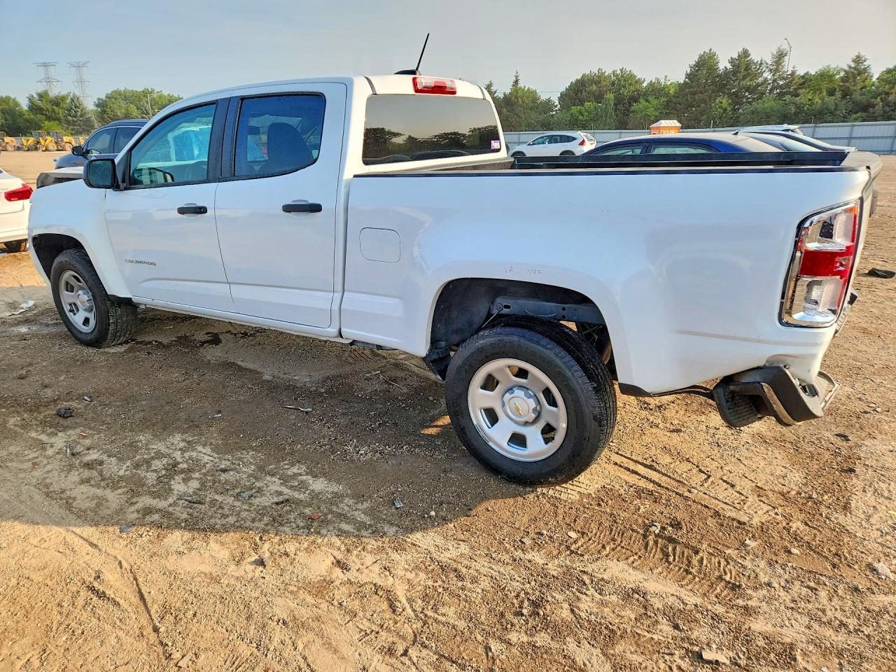2022 Chevrolet Colorado - Image 2