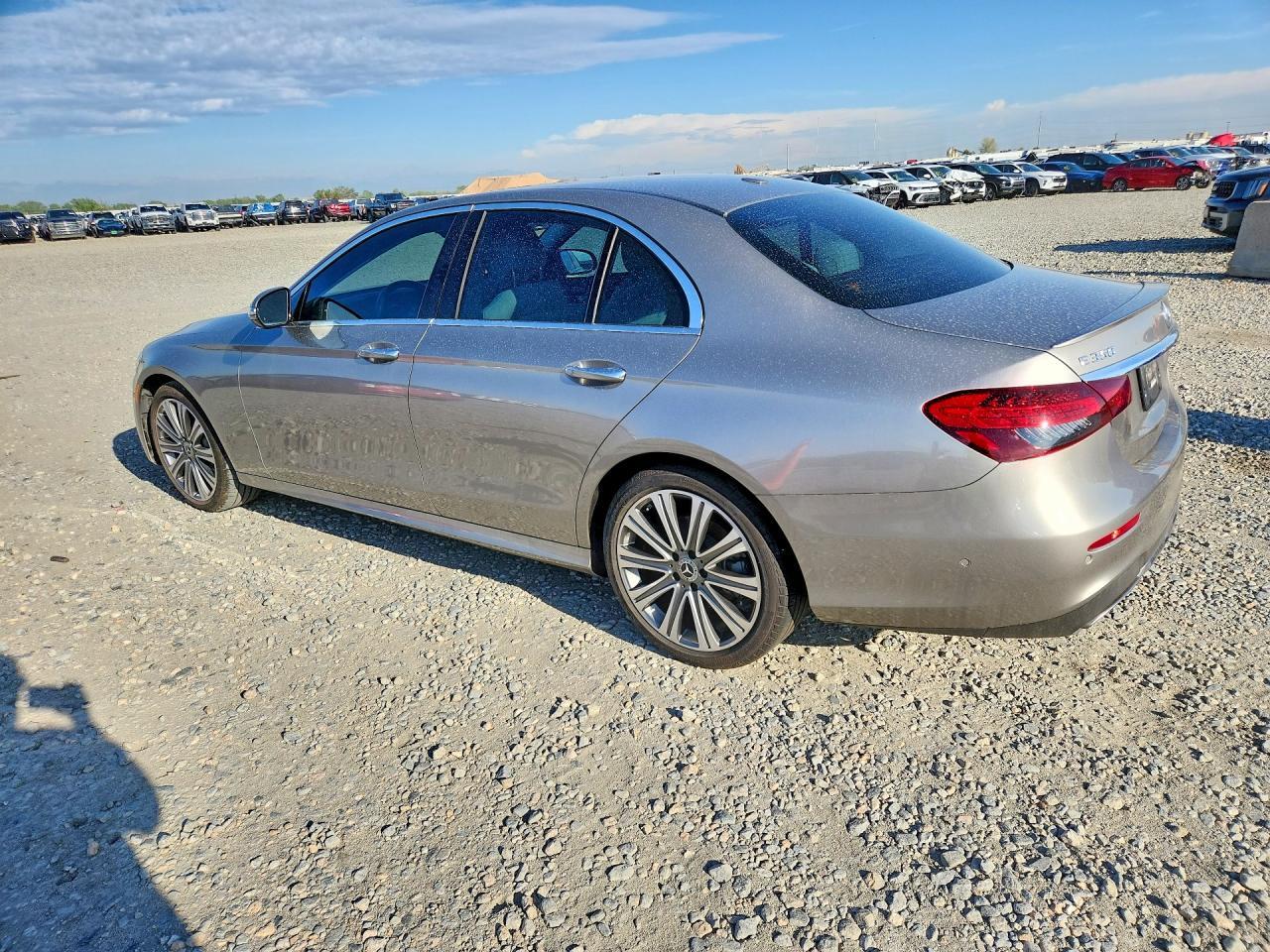 2023 Mercedes-Benz E 350 - Фото 2
