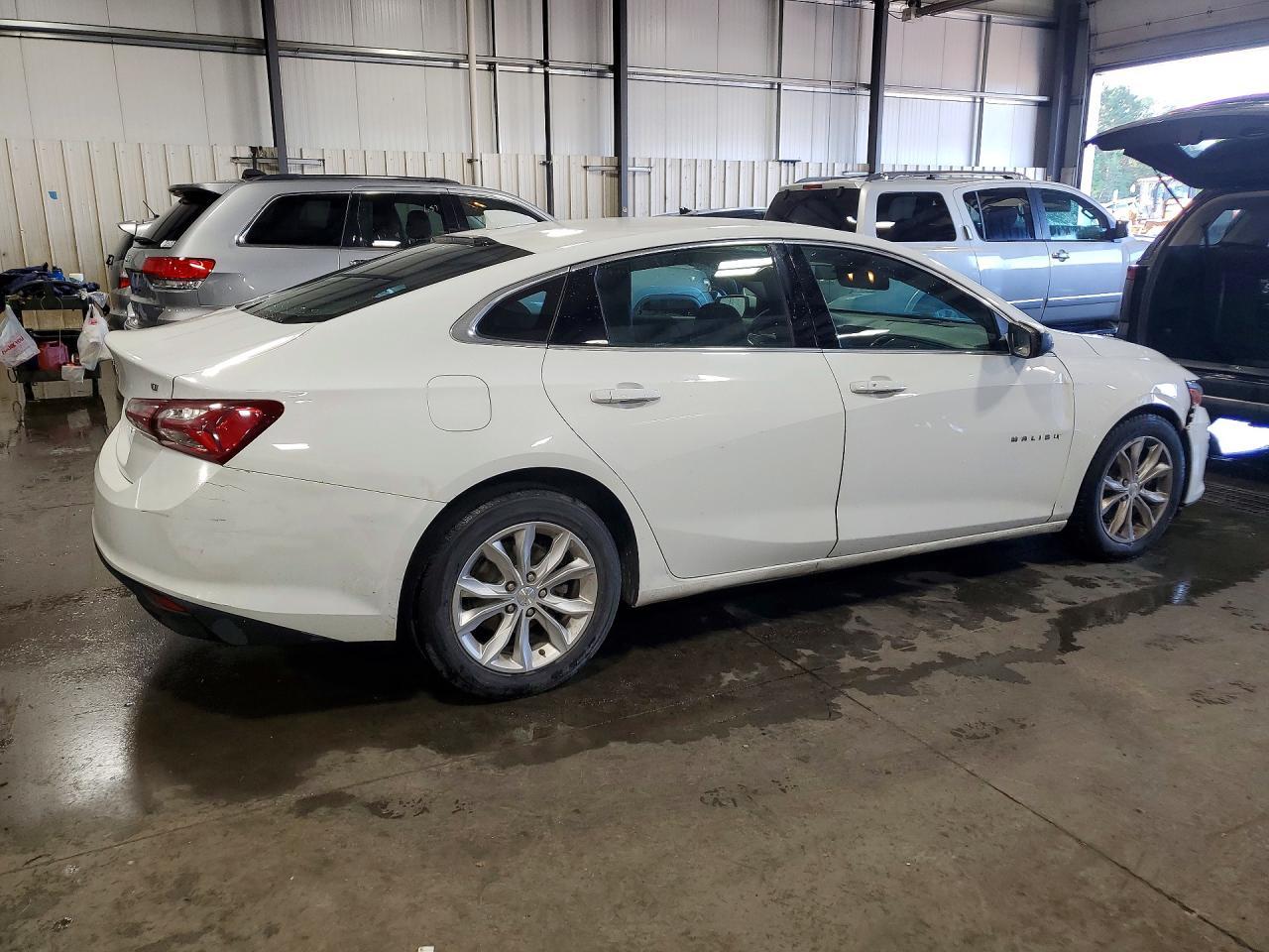 2019 Chevrolet Malibu Lt - Фото 3