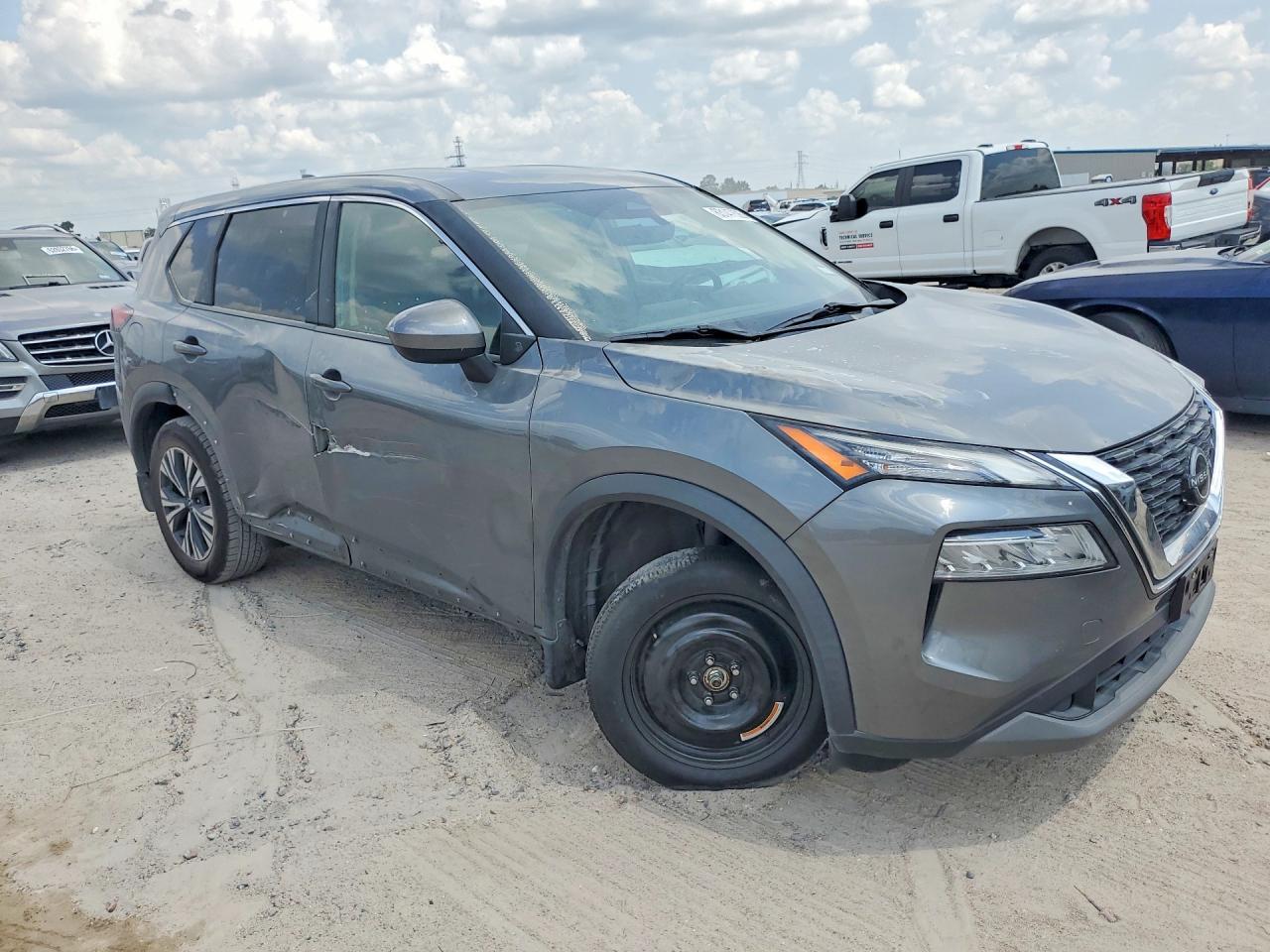 2023 Nissan Rogue Sv - Фото 4